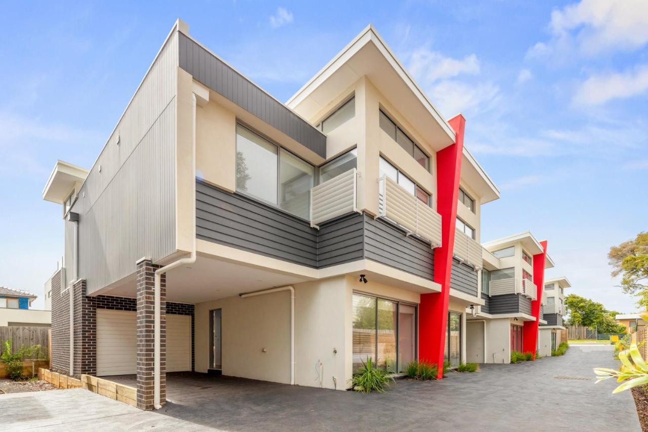 Phillip Island Townhouses คาวเวส ภายนอก รูปภาพ
